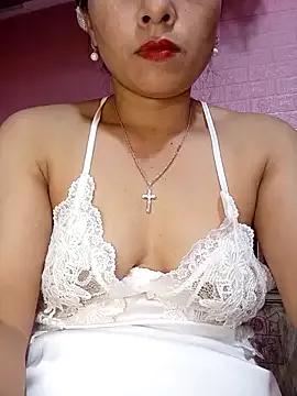Mary_momo from StripChat is Freechat