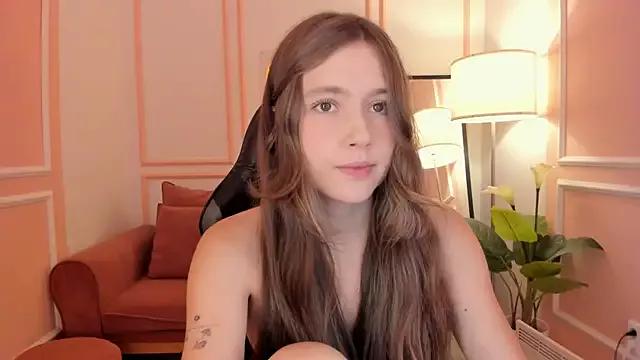 Try our girls live displays and explore the company of endless strippers, with beautiful physiques, vibrating toys and more.