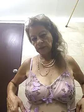 Try our girls live displays and explore the company of endless strippers, with beautiful physiques, vibrating toys and more.