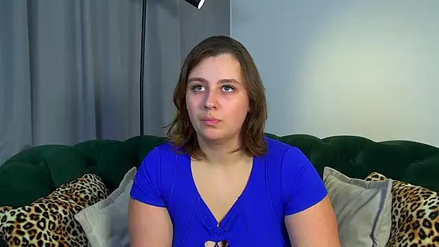 Try our girls live displays and explore the company of endless strippers, with beautiful physiques, vibrating toys and more.