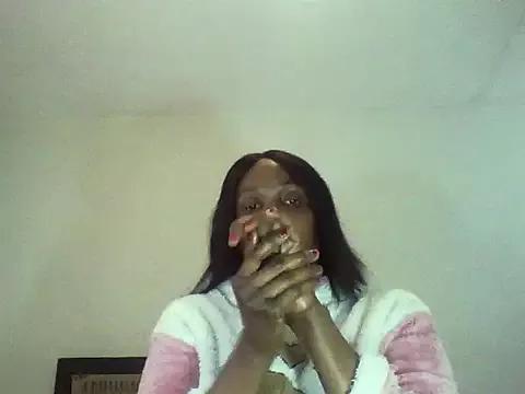 MatureSashaxx from StripChat is Freechat