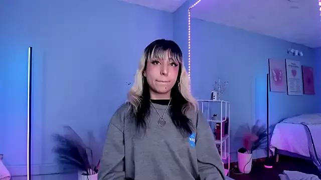 MaveParks_ from StripChat is Freechat