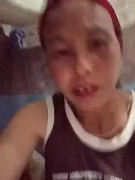 Try our girls live displays and explore the company of endless strippers, with beautiful physiques, vibrating toys and more.