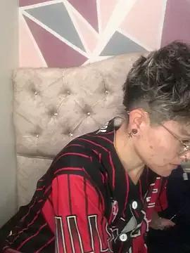 megan222_ from StripChat is Freechat