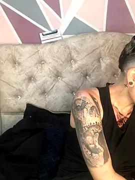 megan222_ from StripChat is Freechat