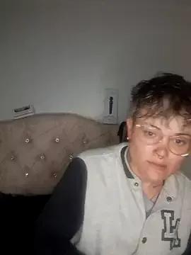 megan333_ from StripChat is Freechat