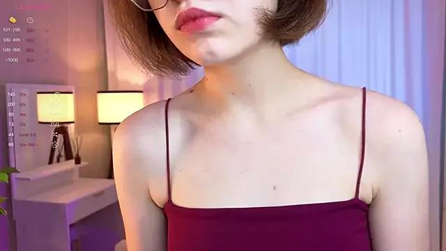 MeganEversley from StripChat is Freechat