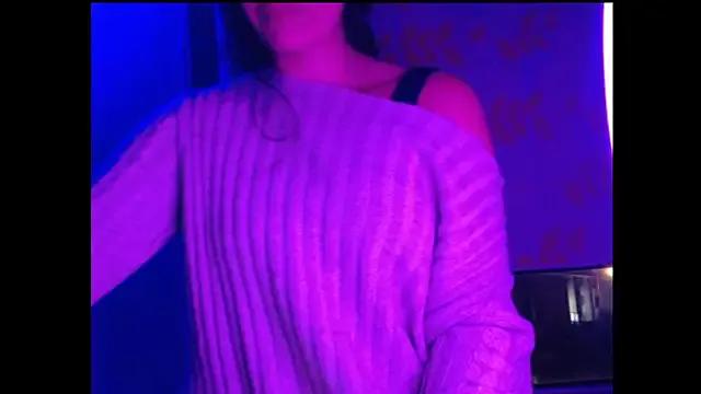 meganmiauu from StripChat is Freechat