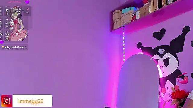Try our girls live displays and explore the company of endless strippers, with beautiful physiques, vibrating toys and more.