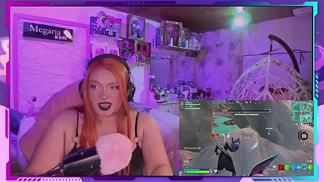 Try our girls live displays and explore the company of endless strippers, with beautiful physiques, vibrating toys and more.