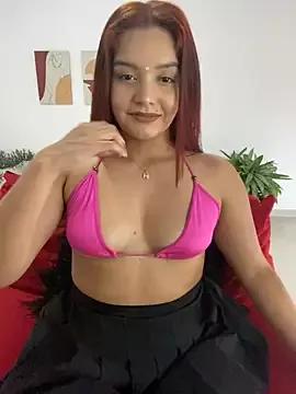 Try our girls live displays and explore the company of endless strippers, with beautiful physiques, vibrating toys and more.