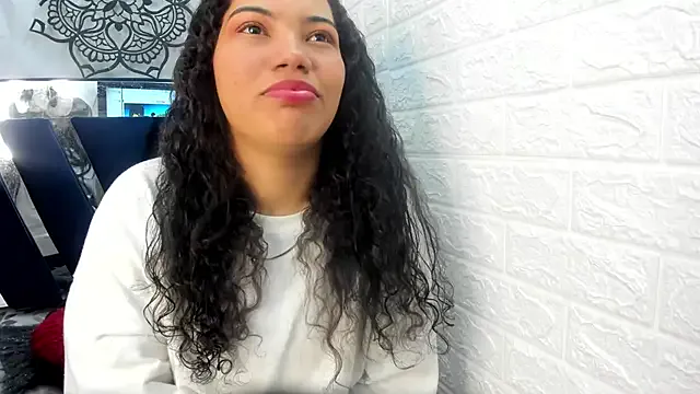 meliissa_sweett — SHOW TITS+ CREAM