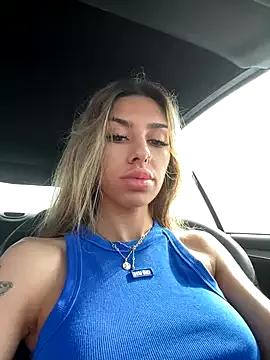 Try our girls live displays and explore the company of endless strippers, with beautiful physiques, vibrating toys and more.