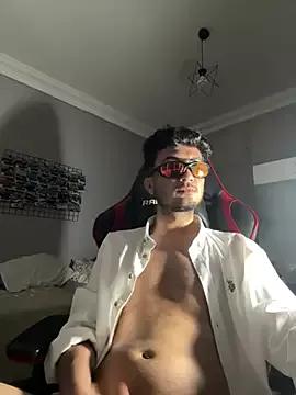 MeliodasSinss from StripChat is Freechat