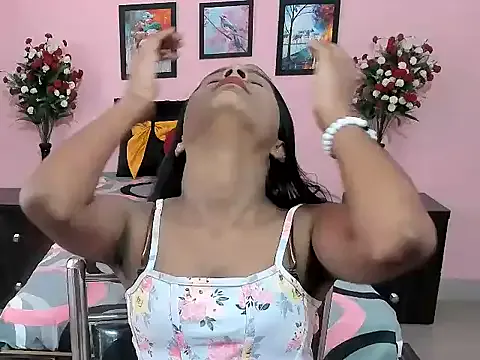 Melis_Sandra — Freechat on StripChat