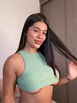 Try our girls live displays and explore the company of endless strippers, with beautiful physiques, vibrating toys and more.