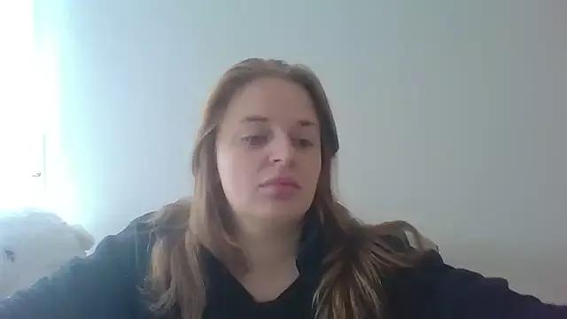 MellissaJoann from StripChat is Freechat