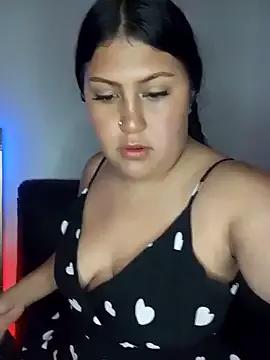 Mellygomezx24 from StripChat is Freechat