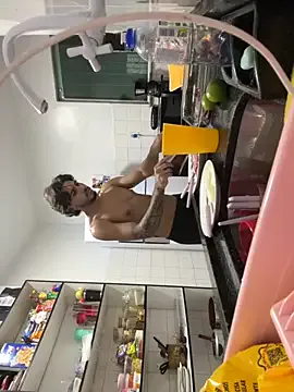 meninadeparis — Comer ela de 4