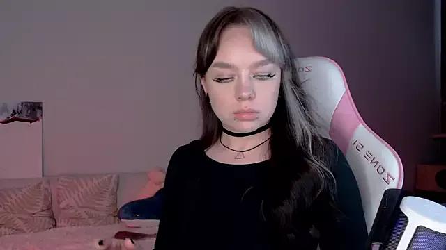 meowceline from StripChat is Freechat