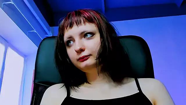 MerilynKelly from StripChat is Freechat