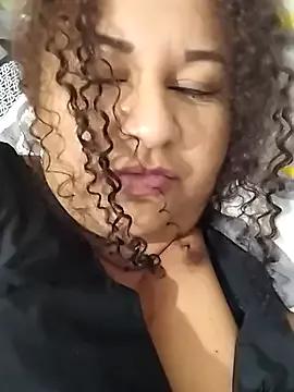 MEYBELLATINA from StripChat is Freechat