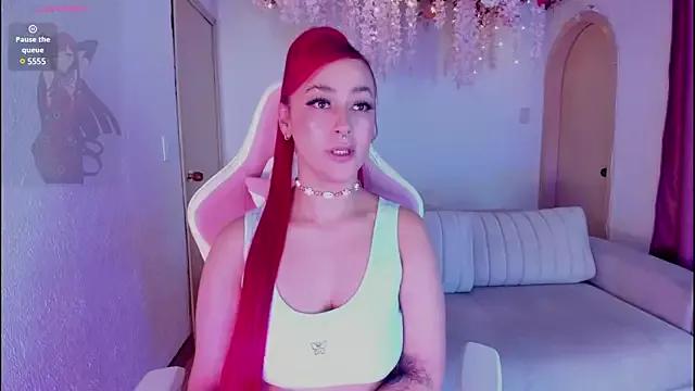 Try our girls live displays and explore the company of endless strippers, with beautiful physiques, vibrating toys and more.