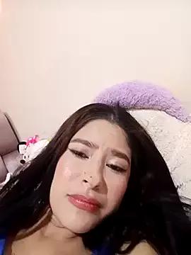 Mia-pussy from StripChat is Freechat
