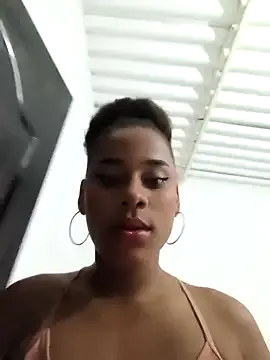 Mia-sensual — Open Pussy 