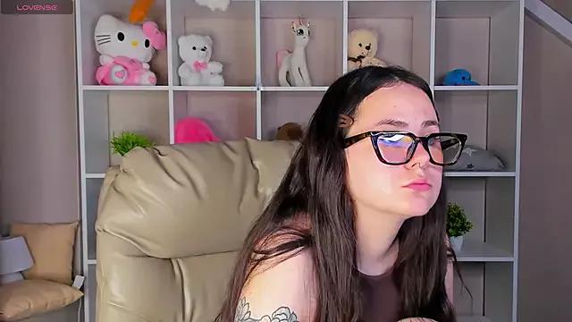 Mia_Jefferson from StripChat is Freechat
