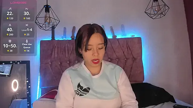 Mia_lopez_1 — naked + slapl tits x 5