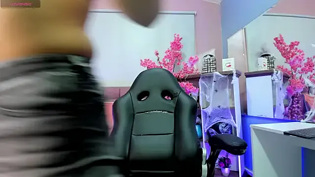 Avatar of mia_thompsonn_