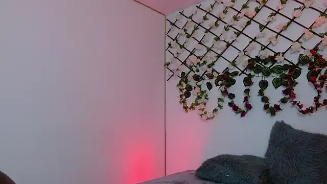 Avatar of MiaCollinssx