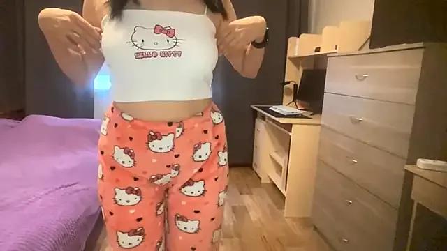 MiaFavoriteHottie from StripChat is Freechat