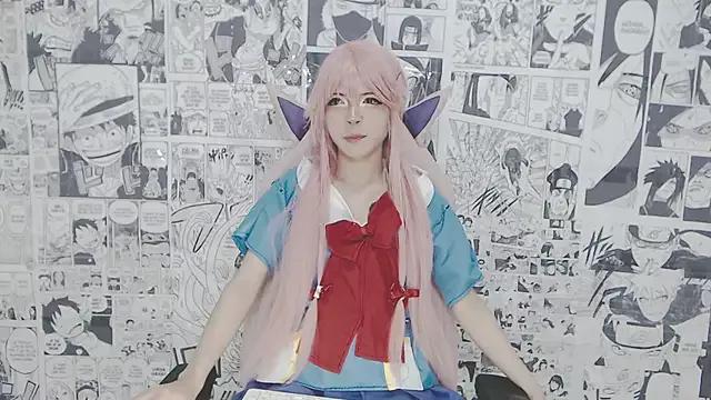 Try our girls live displays and explore the company of endless strippers, with beautiful physiques, vibrating toys and more.