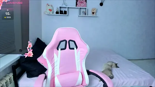 Avatar of MiaScarlettt