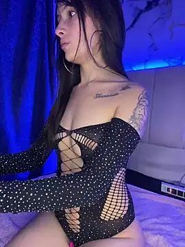 Try our girls live displays and explore the company of endless strippers, with beautiful physiques, vibrating toys and more.