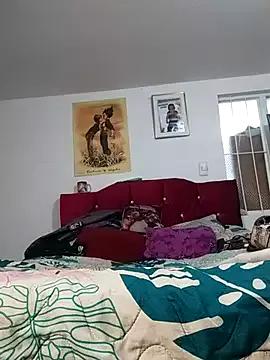 Michelle_Freis from StripChat is Freechat