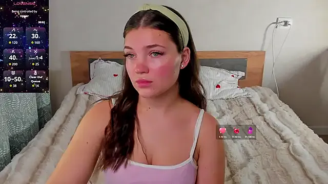 michelle_mirr — bouncing boobs