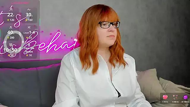 Try our girls live displays and explore the company of endless strippers, with beautiful physiques, vibrating toys and more.