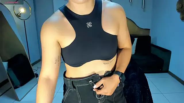 Try our girls live displays and explore the company of endless strippers, with beautiful physiques, vibrating toys and more.