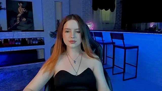 Try our girls live displays and explore the company of endless strippers, with beautiful physiques, vibrating toys and more.