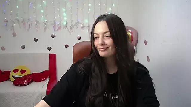 Try our girls live displays and explore the company of endless strippers, with beautiful physiques, vibrating toys and more.