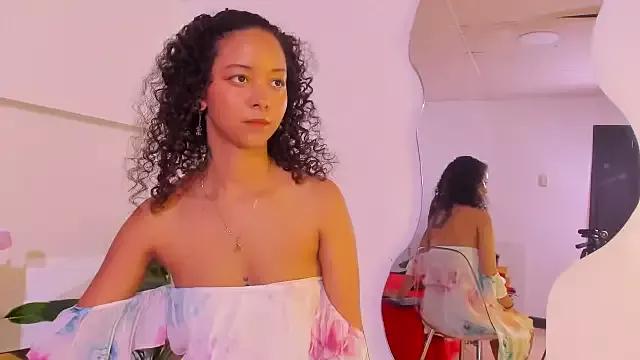 Try our girls live displays and explore the company of endless strippers, with beautiful physiques, vibrating toys and more.