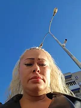 MILFBARBY from StripChat is Freechat