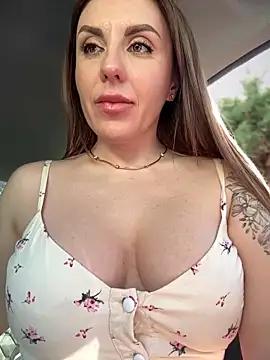 Photos of MilfNextDoor20 from StripChat is Private