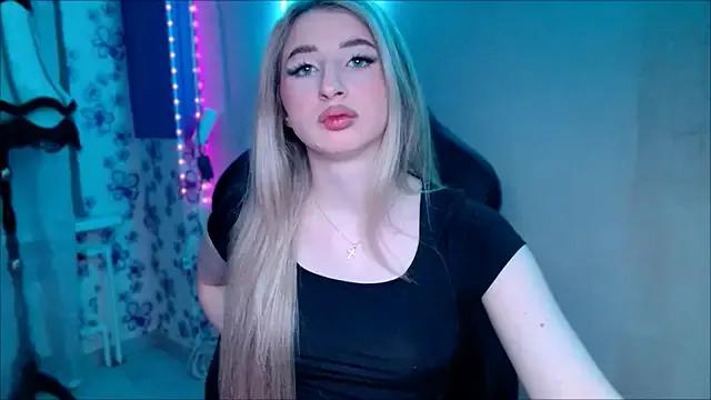 Try our girls live displays and explore the company of endless strippers, with beautiful physiques, vibrating toys and more.