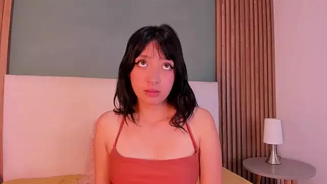 milly_cute_ from StripChat is Freechat