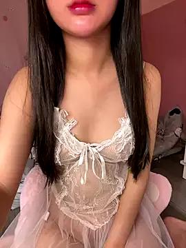 Try our girls live displays and explore the company of endless strippers, with beautiful physiques, vibrating toys and more.
