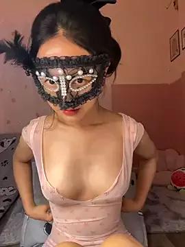 Try our girls live displays and explore the company of endless strippers, with beautiful physiques, vibrating toys and more.